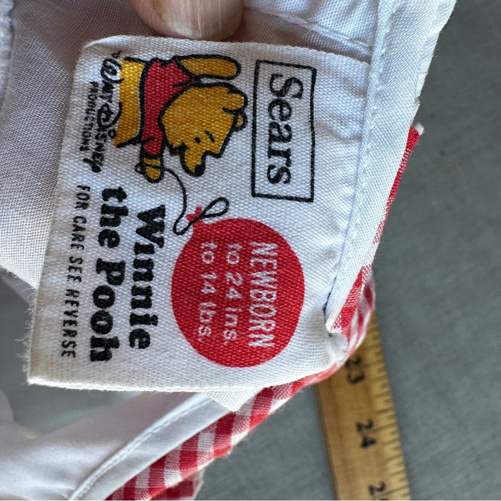 Rare Vintage girls Newborn Whinnie the Pooh embroidered dress - Picture 2 of 4